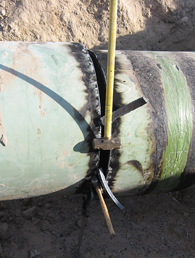 Magnetized Pipelines